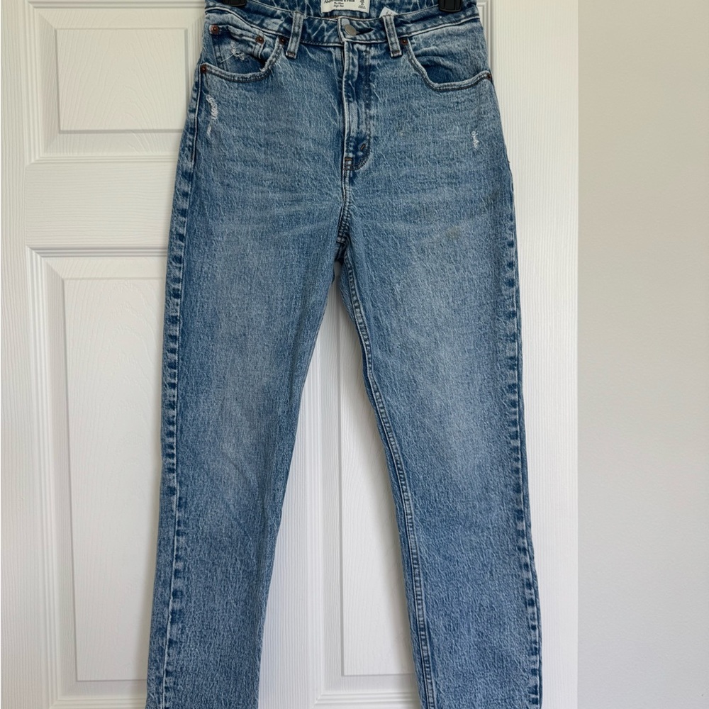 Abercrombie & Fitch Mom High Rise Jeans Size 26 - Picture 5 of 6